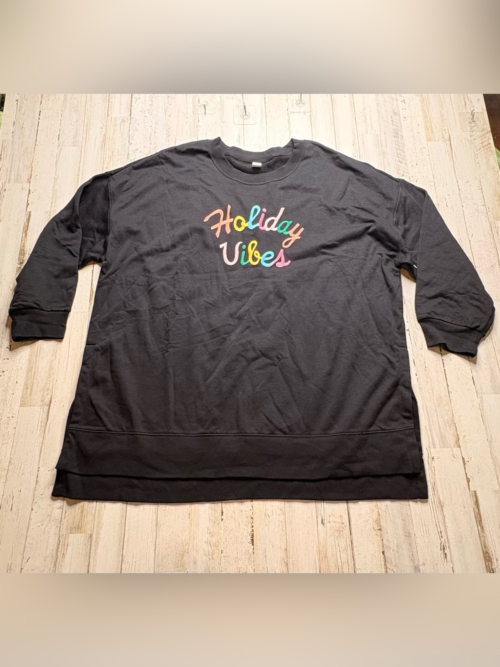 Old Navy Black Crewneck with Multicolor "Holiday Vibes" Size XXL